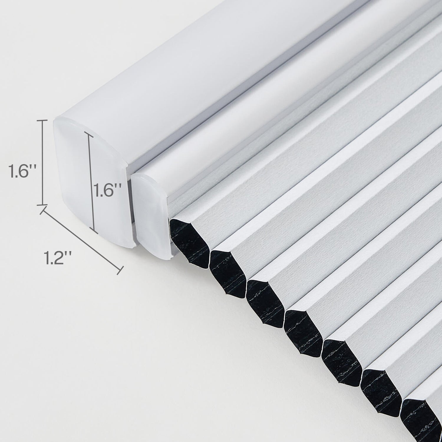 WhiteSmoke-B001-9098