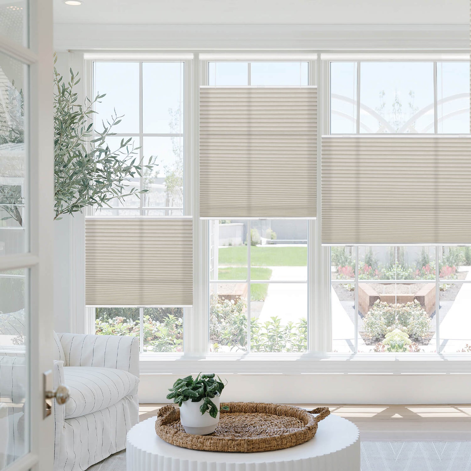 Beige-005-9098