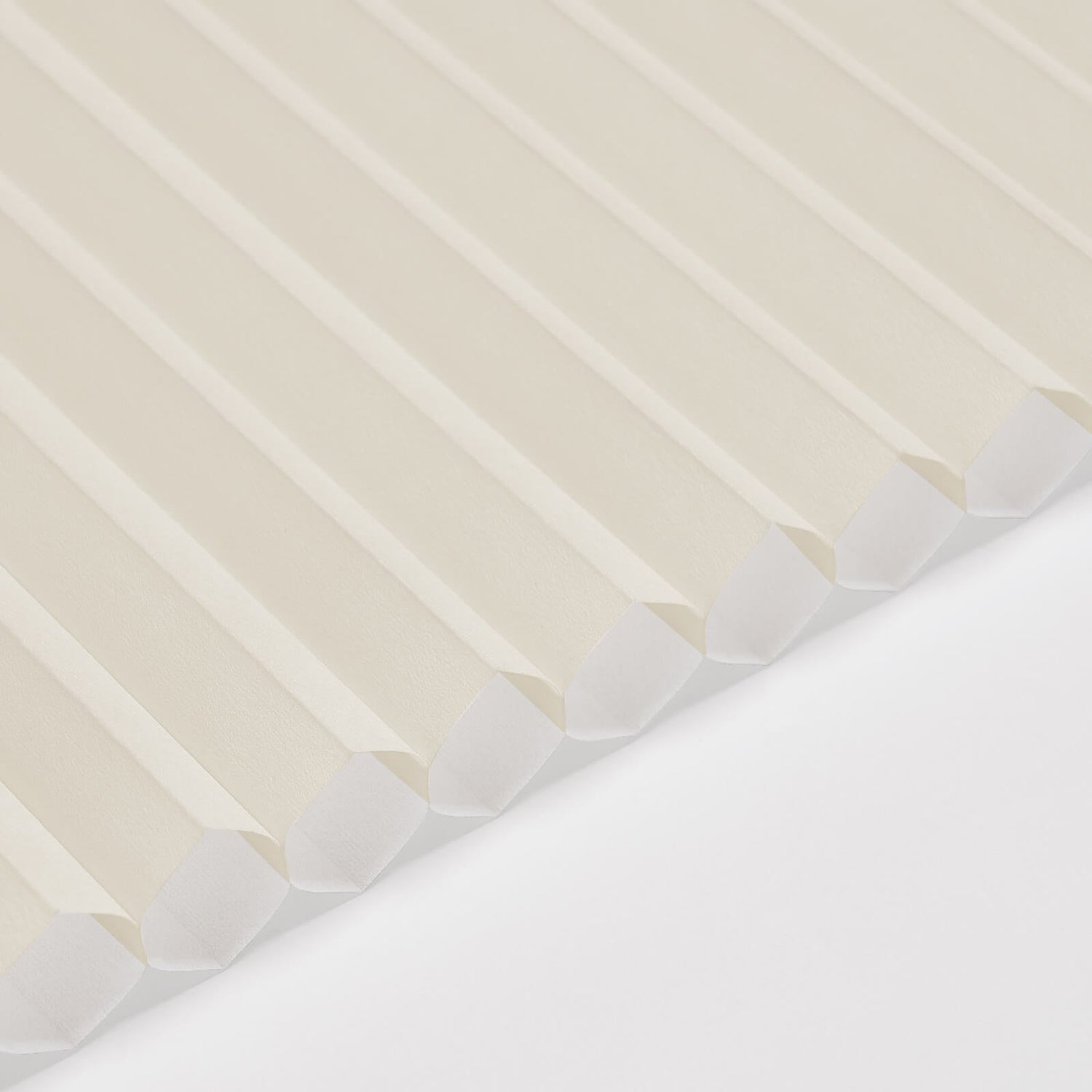 Beige-005-9098