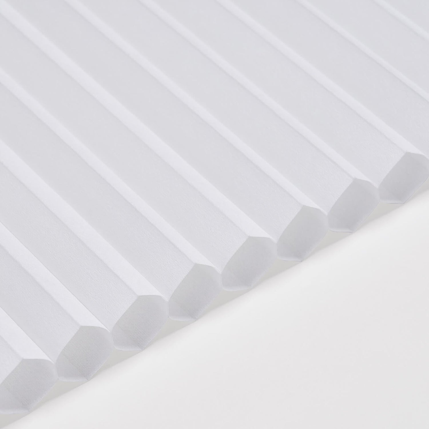 White-001-9098