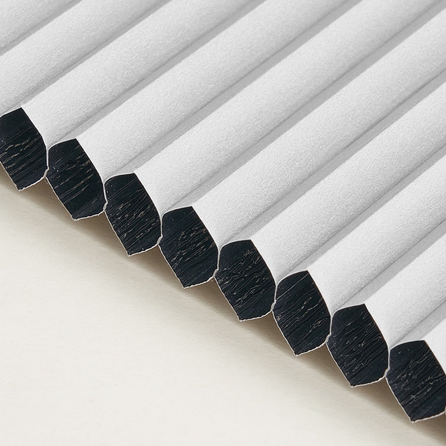 WhiteSmoke065-9438